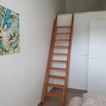 Appartement Duplex Neuf Avec Patio, Balcon, Plein Sud *